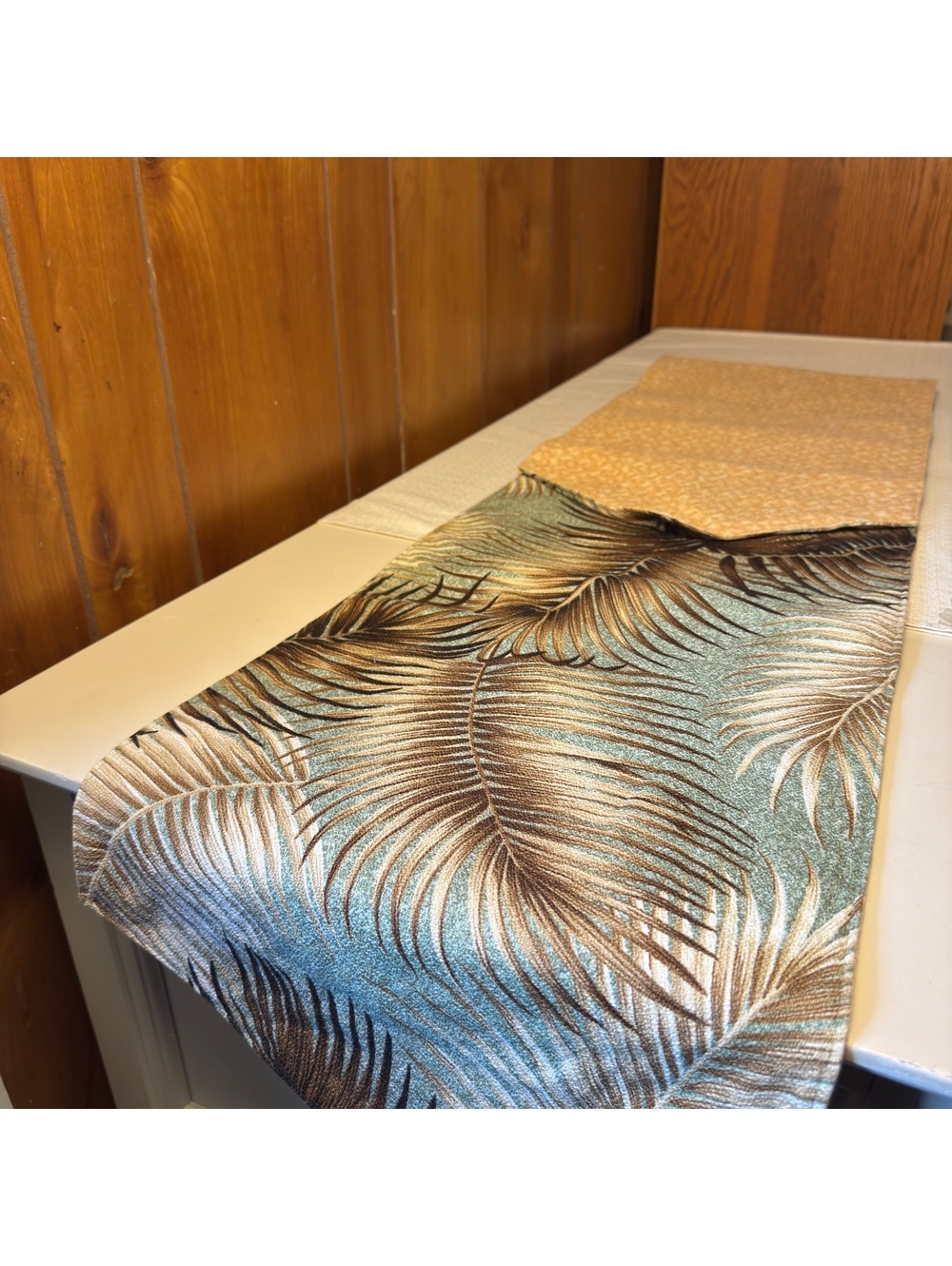 Reversible Tropical Palm Leaf Table Runner 13 x 71 Woven Wicker Coastal Decor - Picture 4 of 6